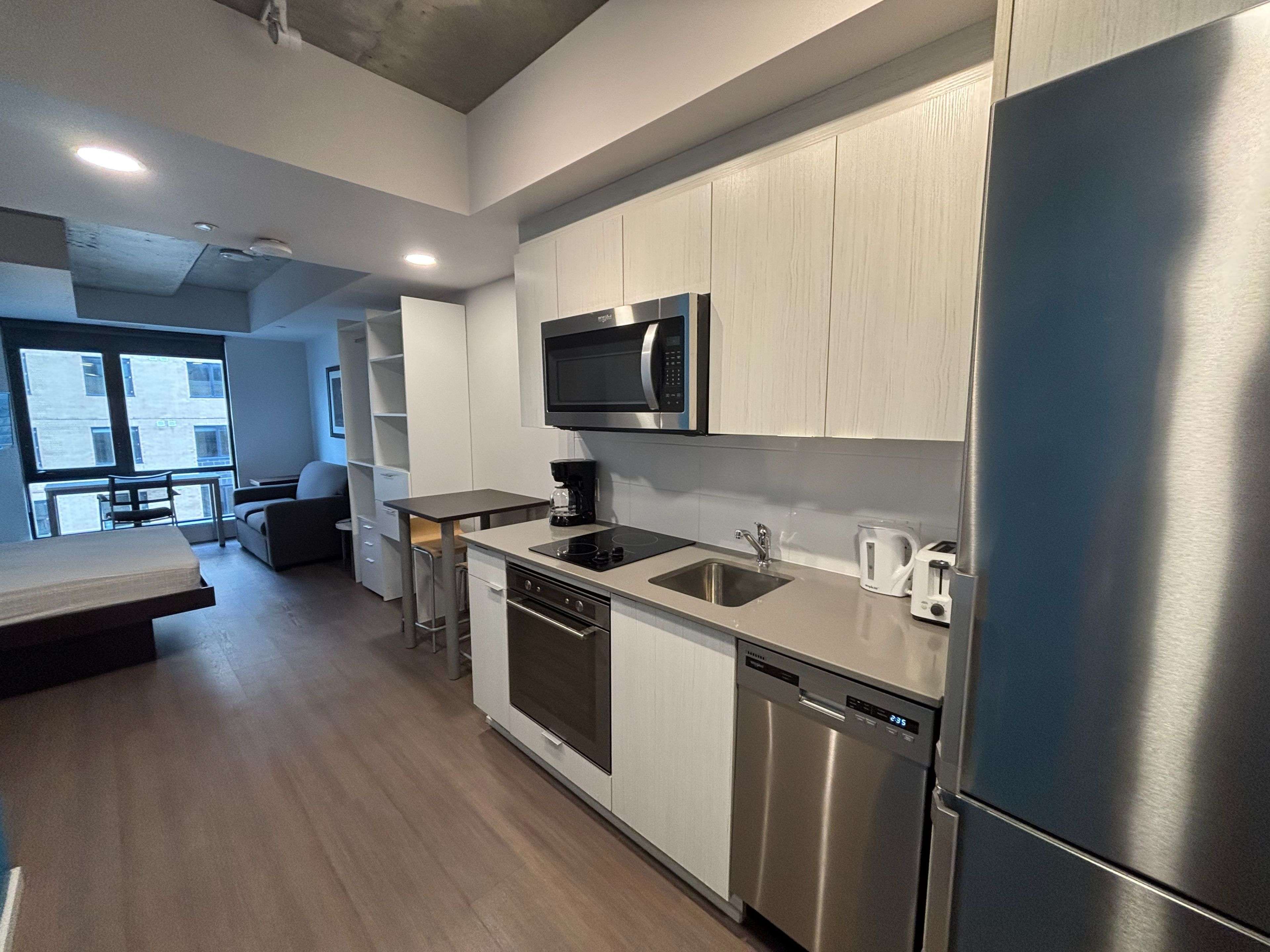 105 Champagne AVE S #2908, Dows Lake - Civic Hospital And Area, ON K1S 5E5