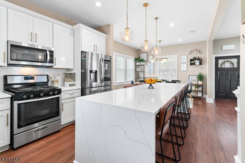 631 Magie Ave, Elizabeth City, NJ 07208