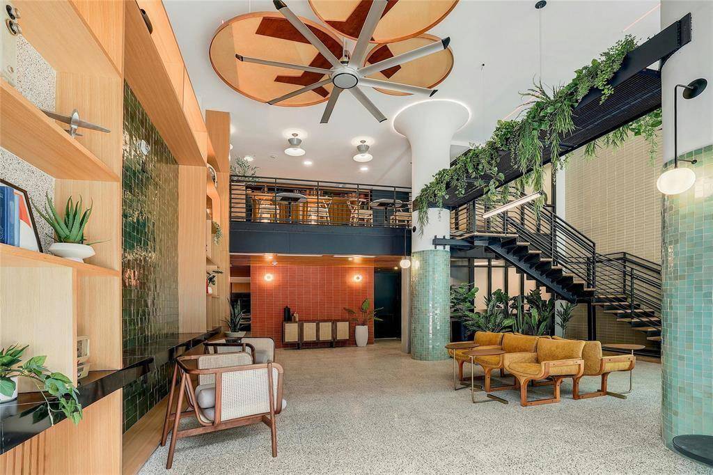 1701 Simond Ave #301, Austin, TX 78723