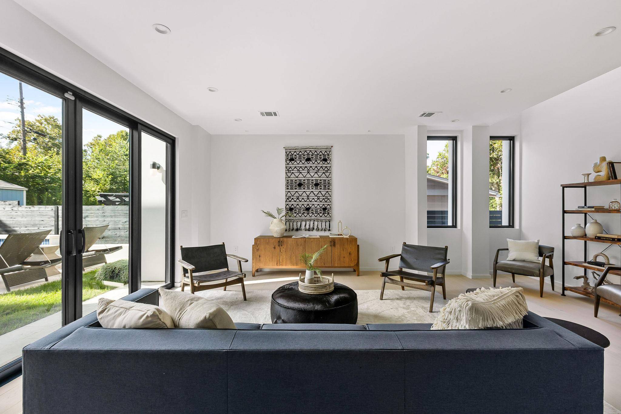 3007 Locke LN, Austin, TX 78704
