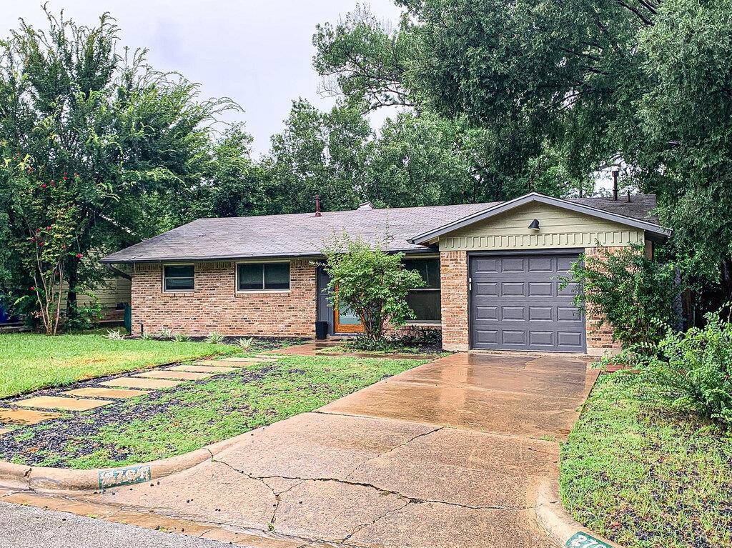 2704 Nottingham LN, Austin, TX 78704