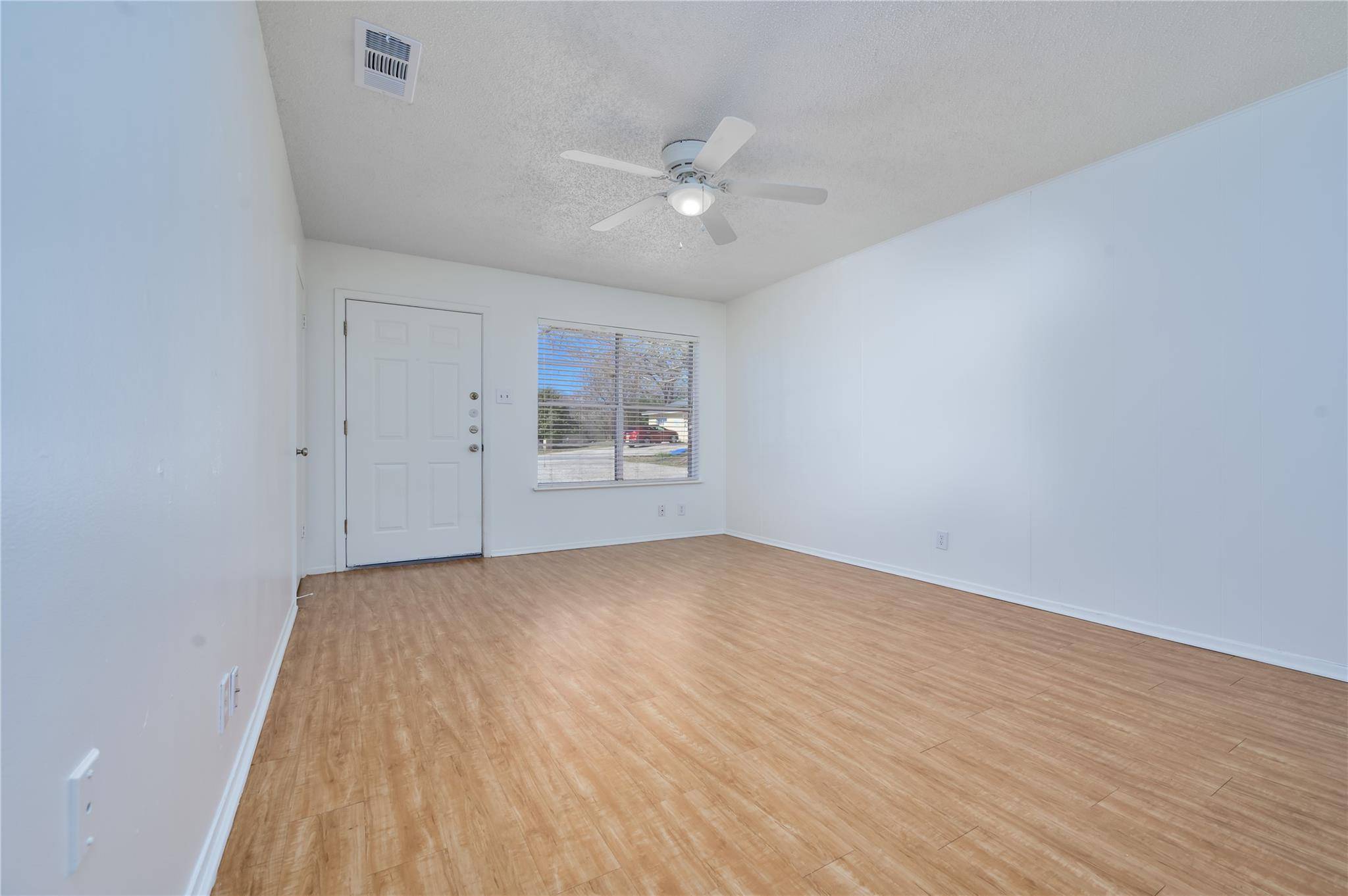120 Coers CIR #A, San Marcos, TX 78666