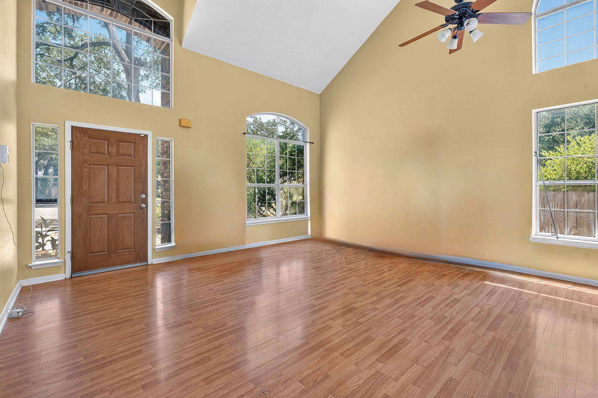 6003 La Naranja LN, Austin, TX 78749