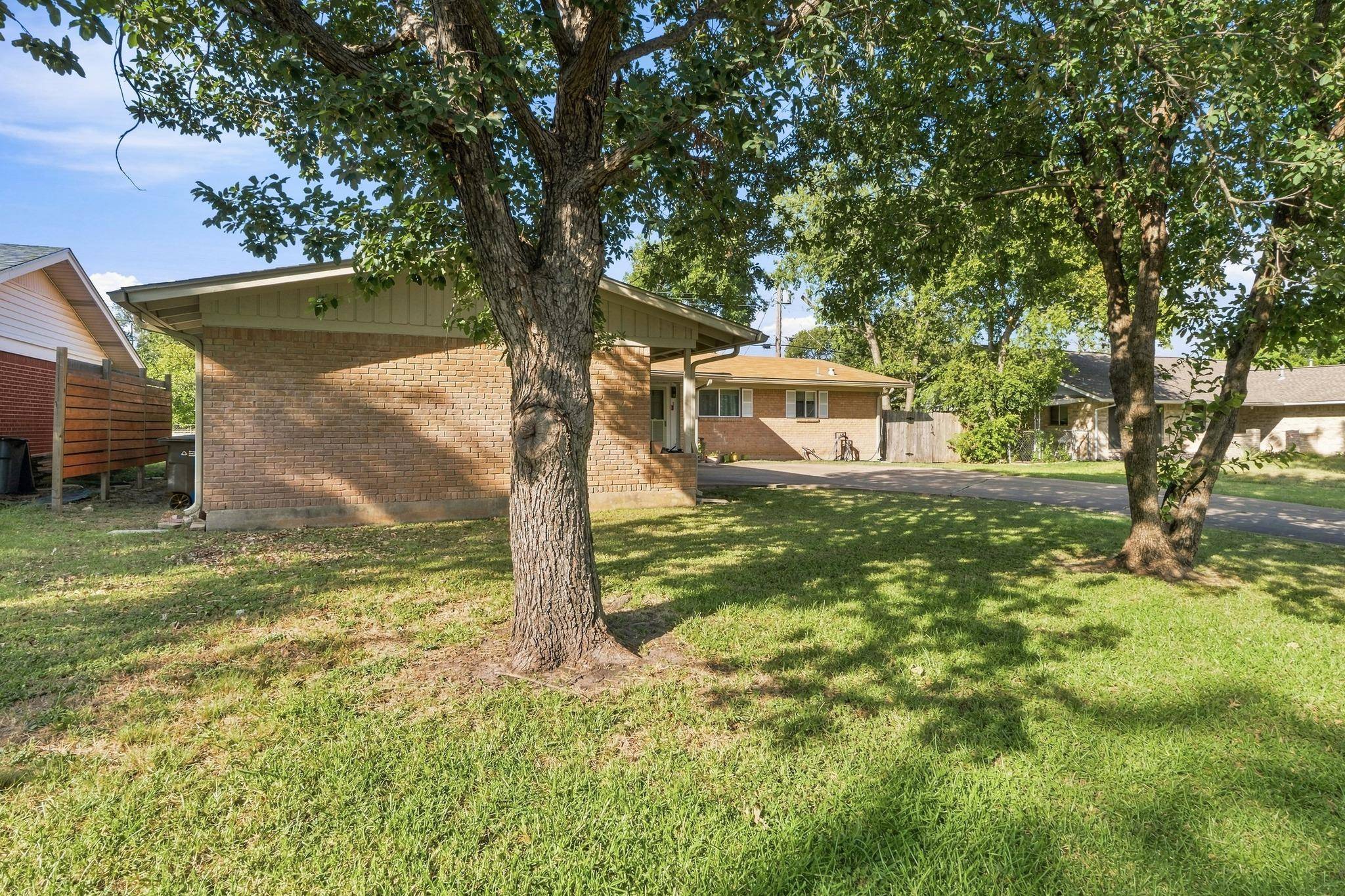 2201 Lanier DR #A, Austin, TX 78757