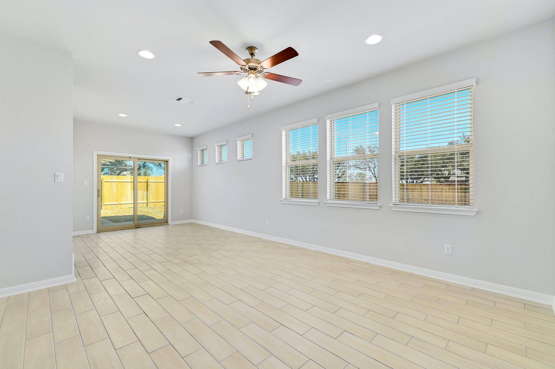 1021 Kerrwood WAY, Leander, TX 78641