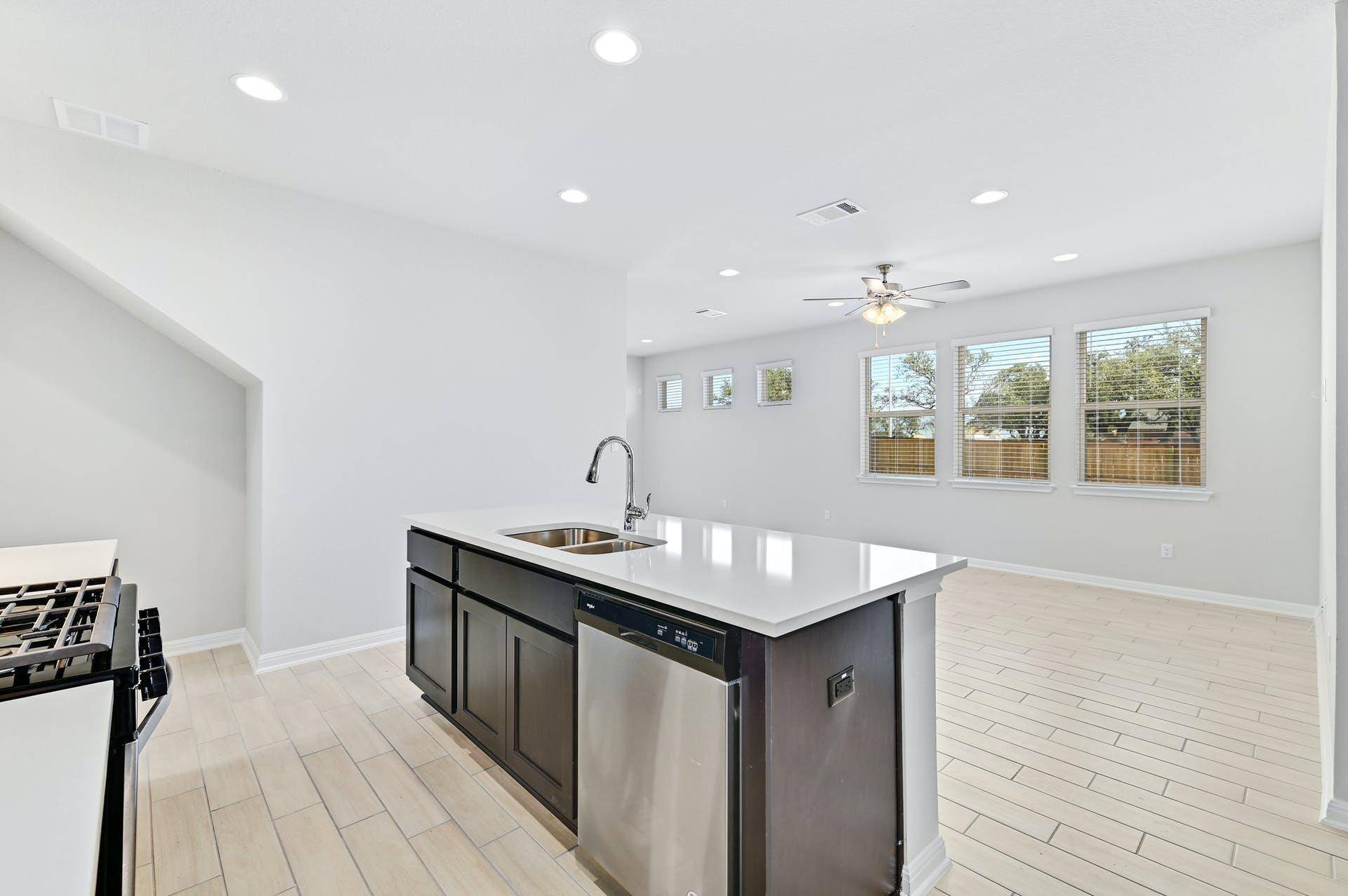 1021 Kerrwood WAY, Leander, TX 78641