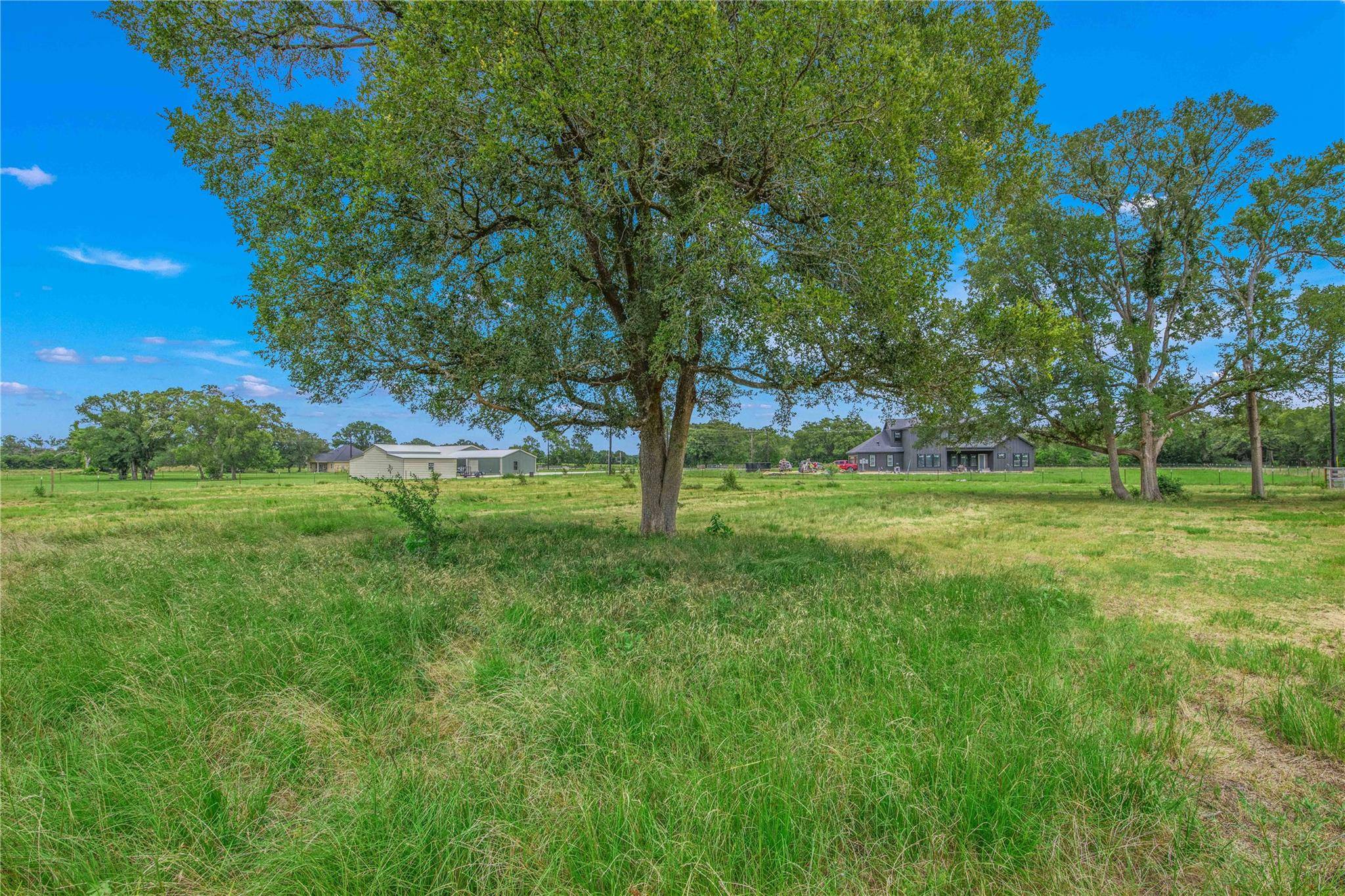 12889 Della Love RD, Bryan, TX 77808