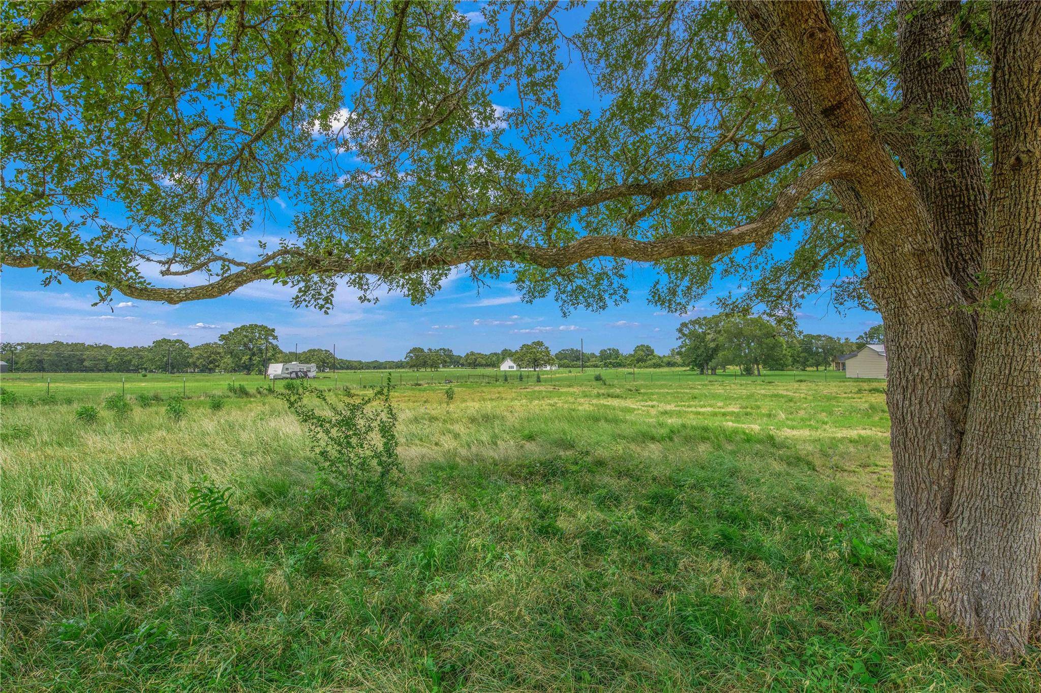 12889 Della Love RD, Bryan, TX 77808