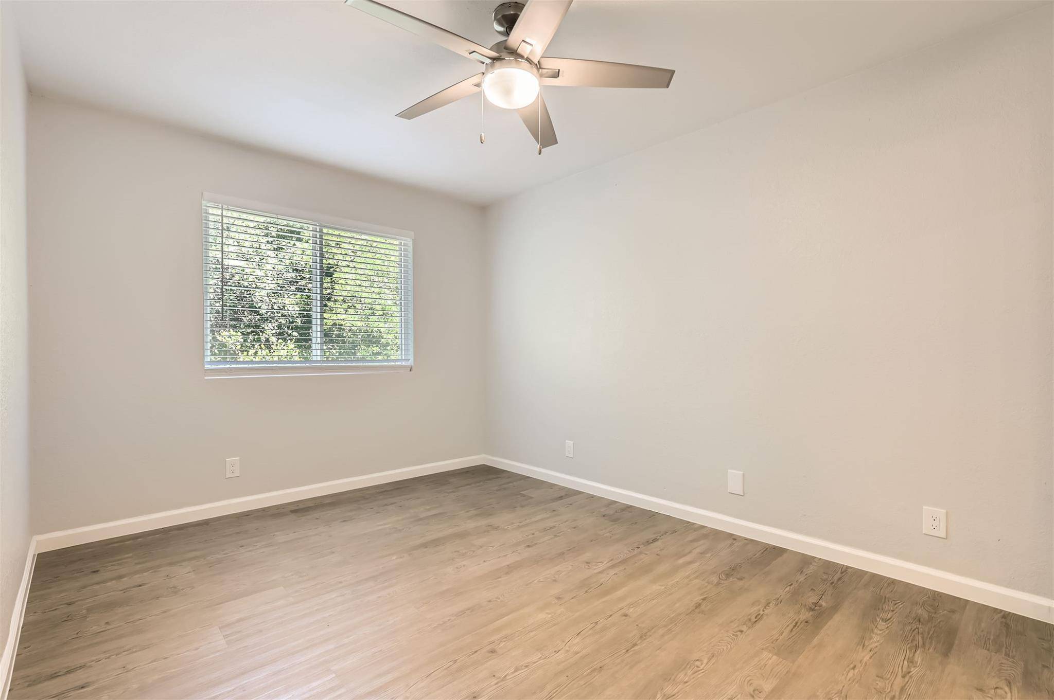 9201 Sedgemoor TRL #B, Austin, TX 78748