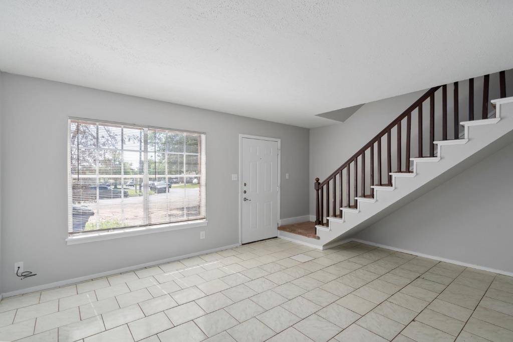 5800 Belmoor DR #C, Austin, TX 78723