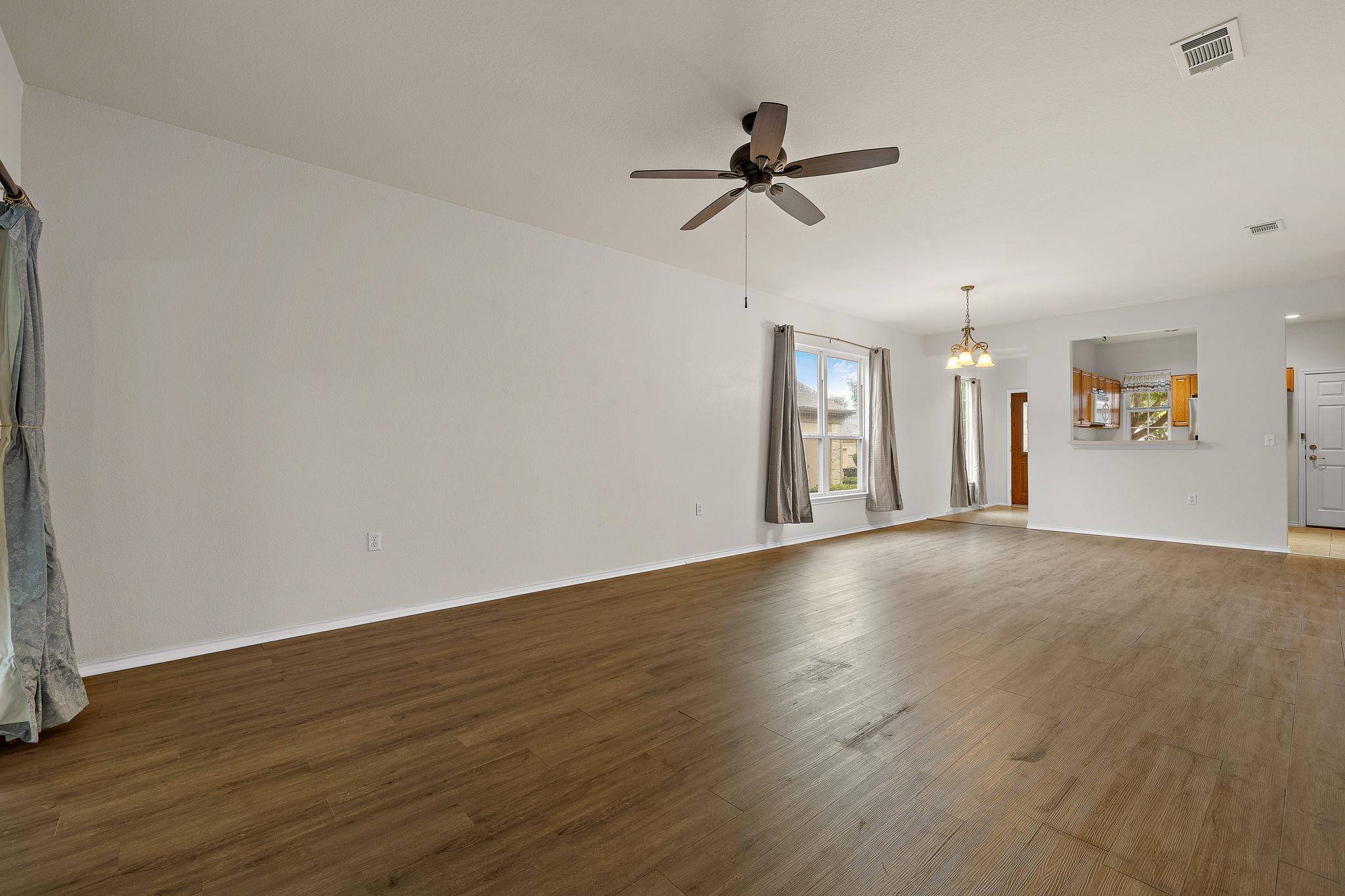 108 Farm Hill DR, Georgetown, TX 78633