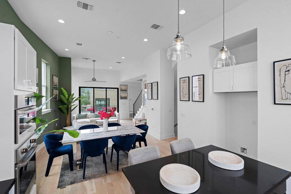 2805 McCurdy ST #10, Austin, TX 78723
