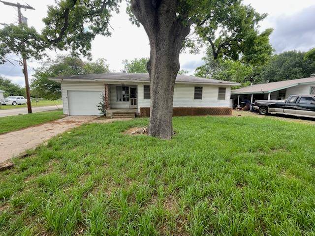 410 Hazel Ave, Rockdale, TX 76567