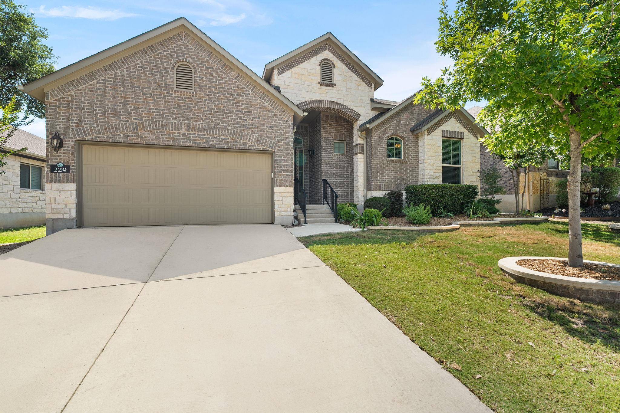 229 Cross Mountain TRL, Georgetown, TX 78628