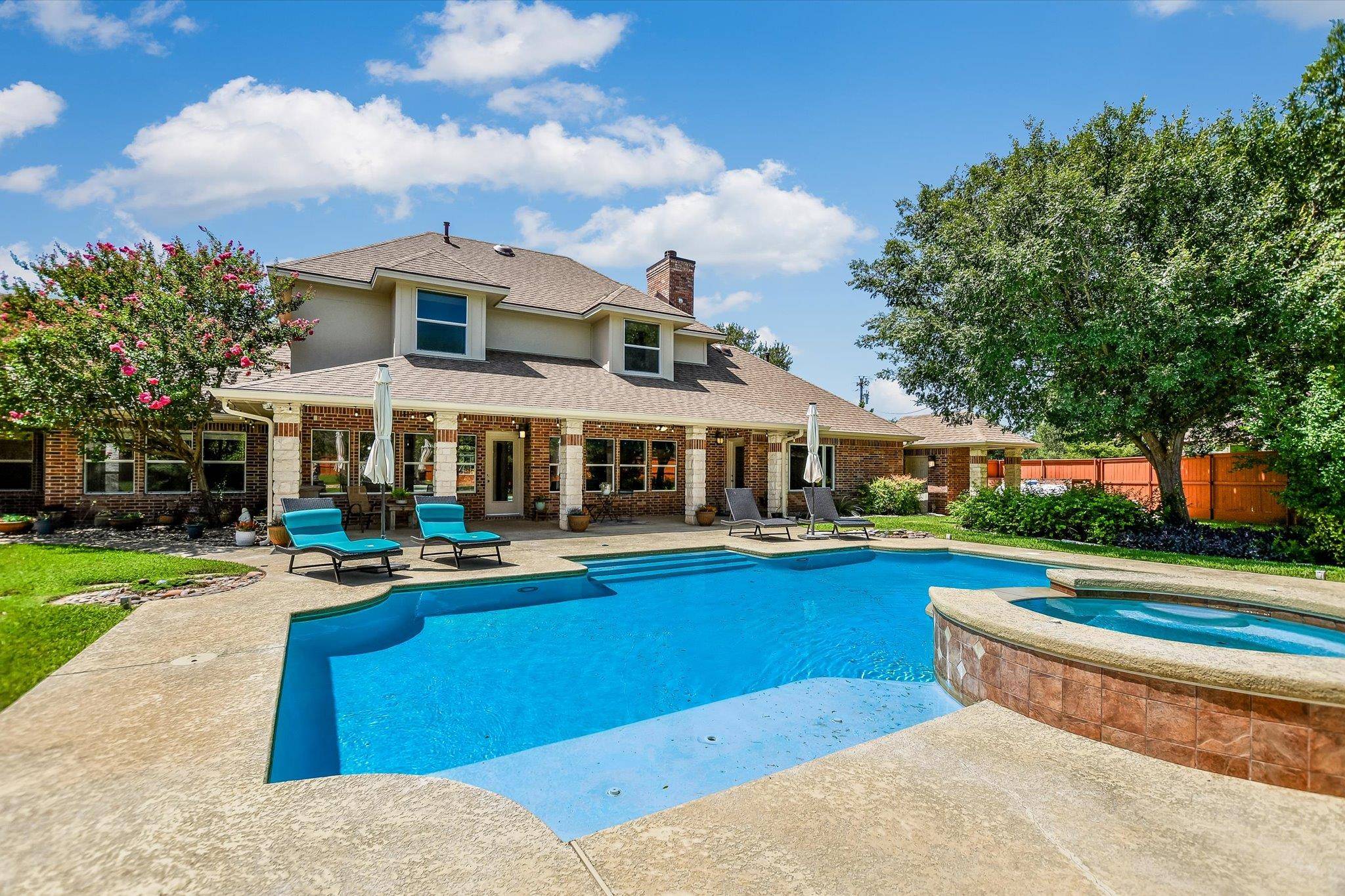 200 Diamond TRL, Georgetown, TX 78633