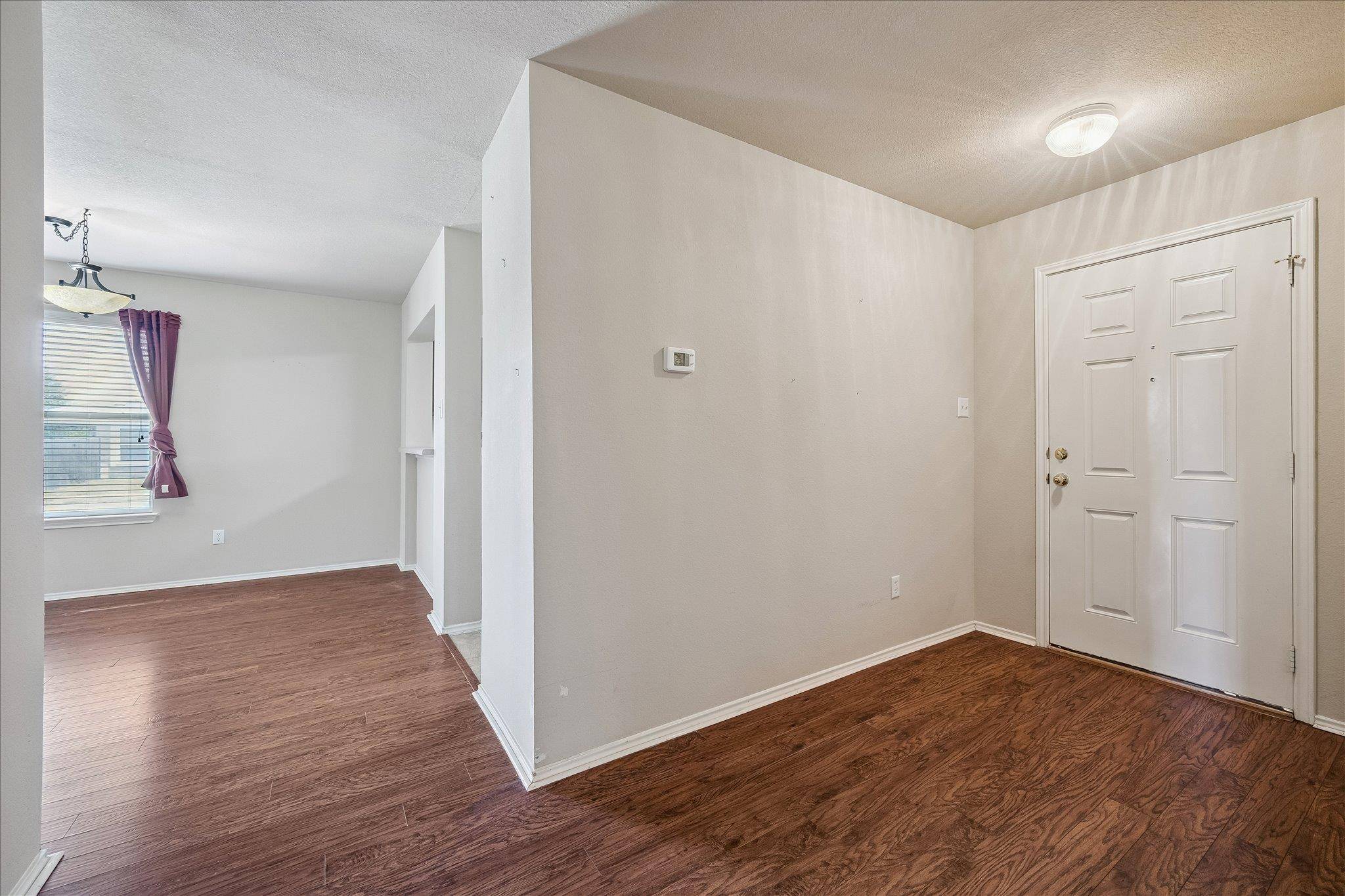 913 Remington DR, Leander, TX 78641