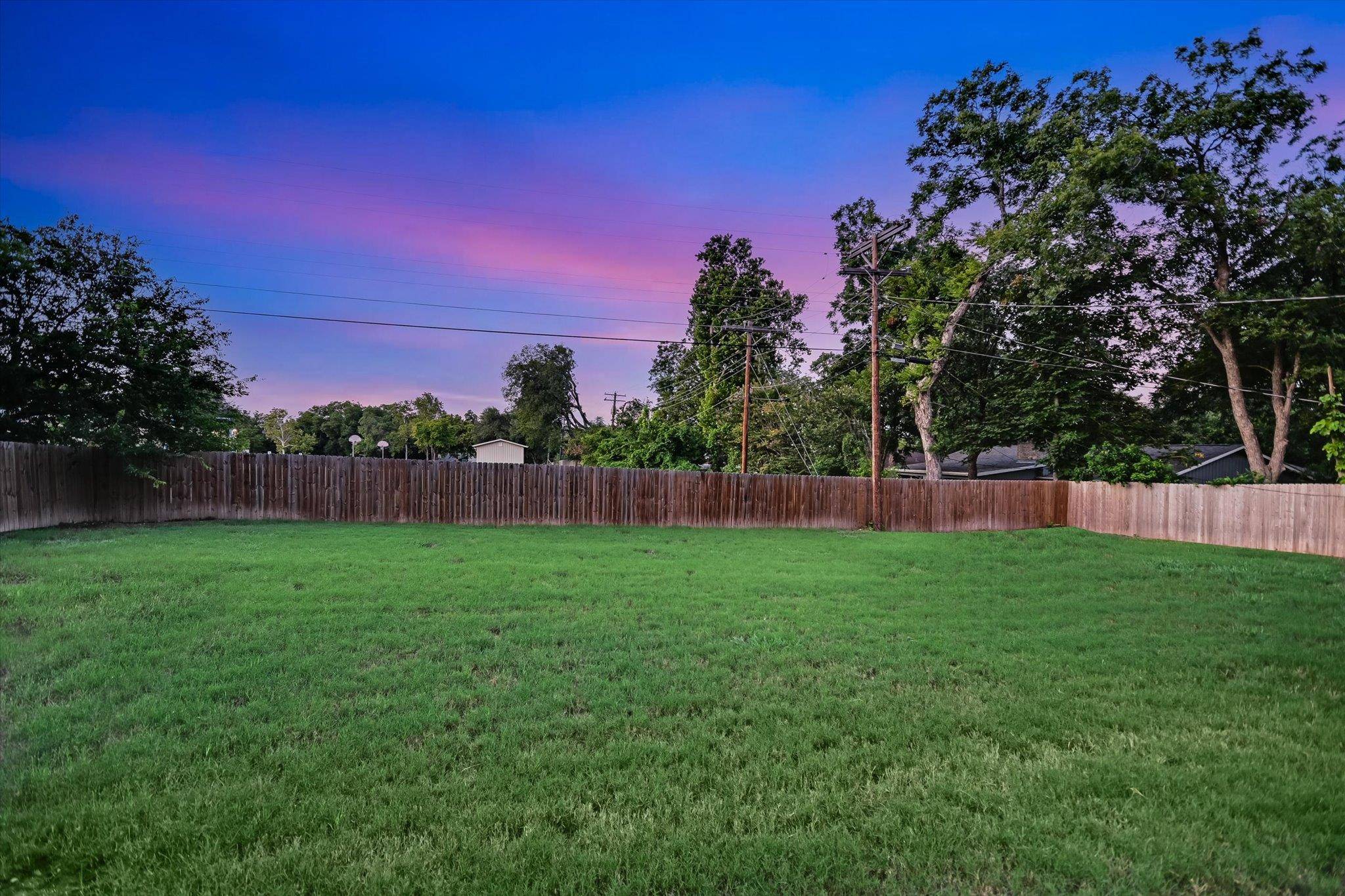 1006 Hollybluff ST, Austin, TX 78753