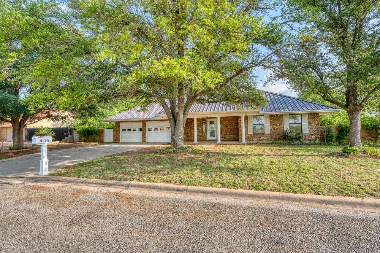405 E Granite ST, Llano, TX 78643-0000