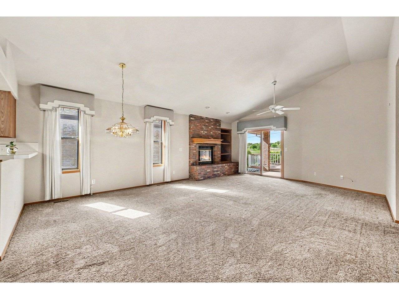 2912 Troxell, Longmont, CO 80503