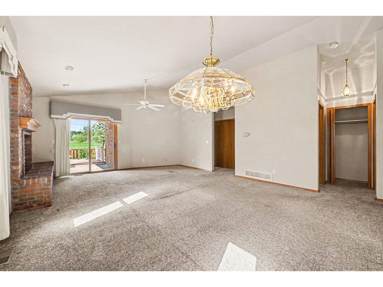 2912 Troxell, Longmont, CO 80503