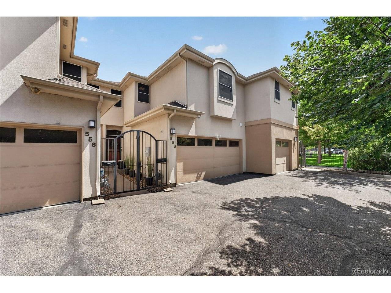 558 S Elm, Denver, CO 80246