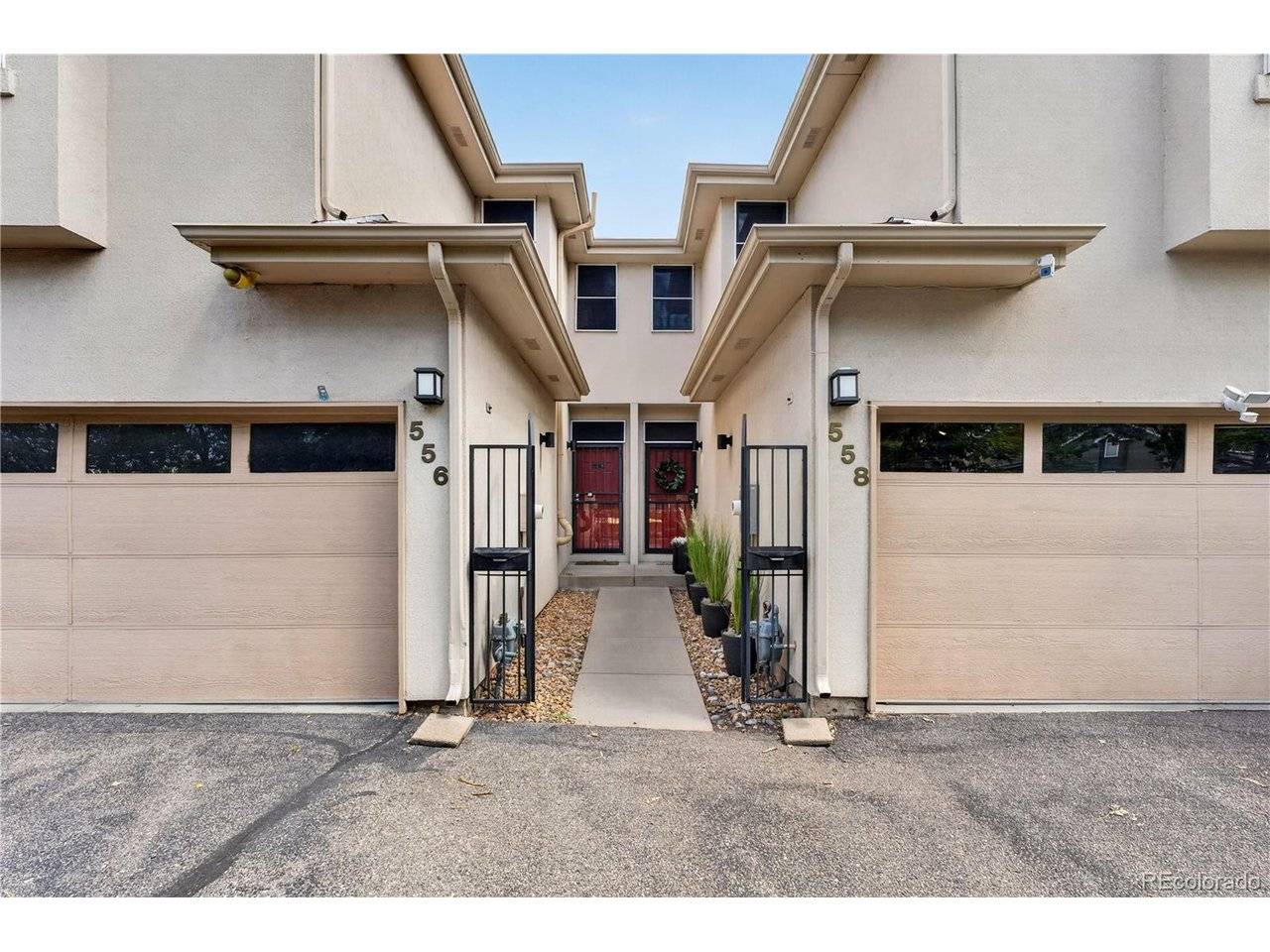 558 S Elm, Denver, CO 80246