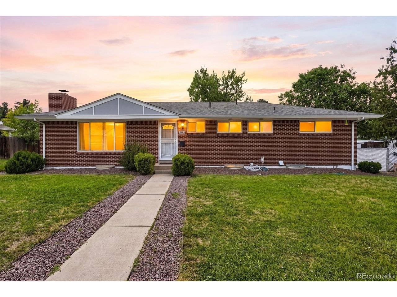 6985 S Ash, Littleton, CO 80122