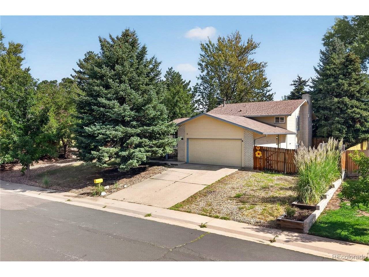 2436 S Lansing, Aurora, CO 80014