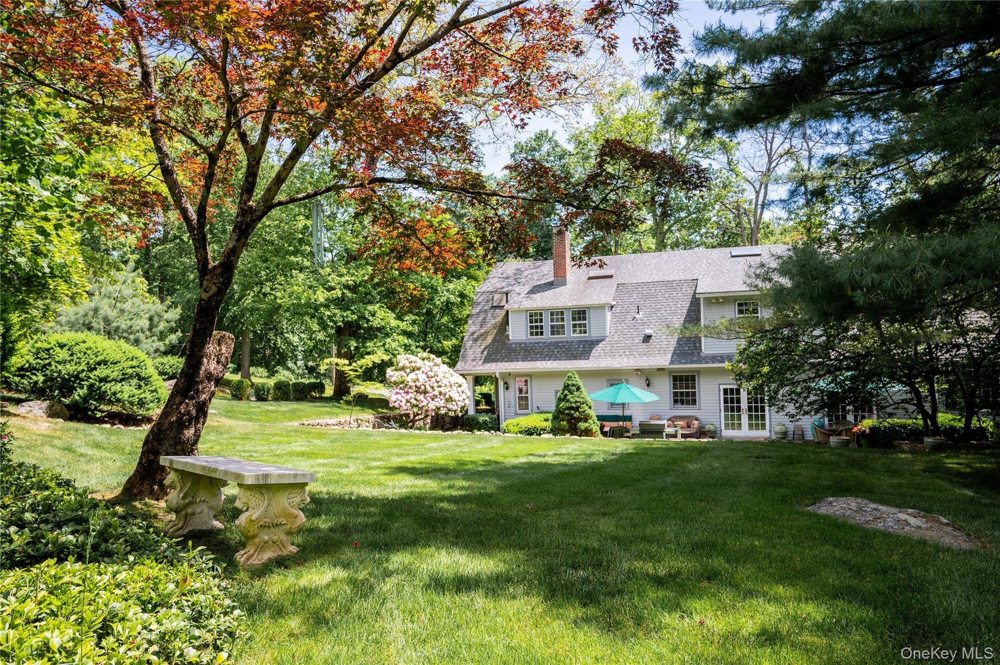 34-36 E Lake Stable RD, Tuxedo Park, NY 10987