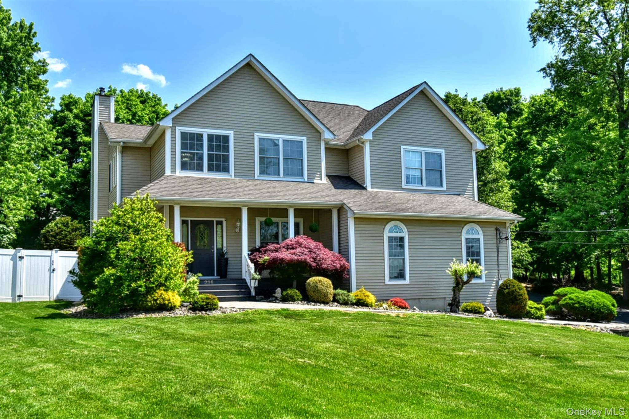 235 Sunset TER, Monroe, NY 10950