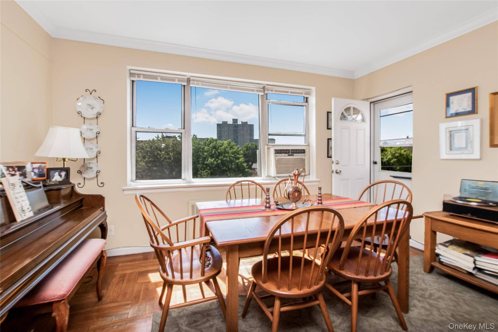 2711 Henry Hudson Pkwy #7H, Bronx, NY 10463