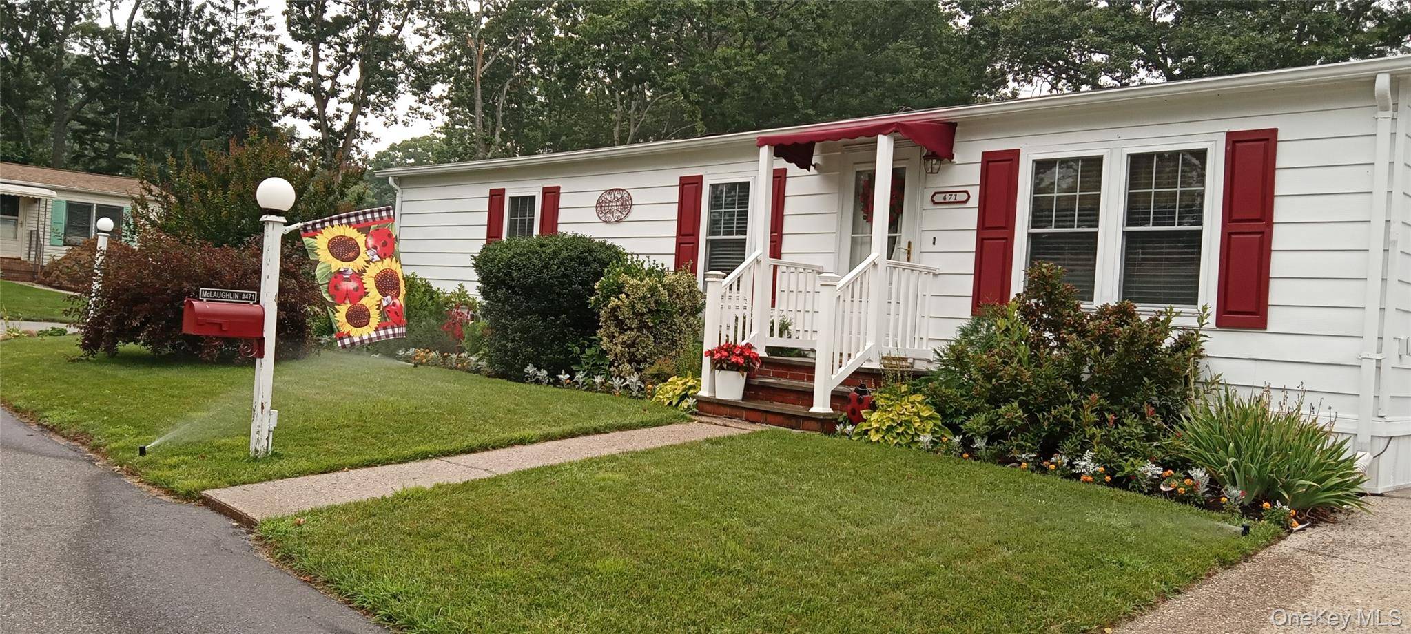 1661 OLD COUNTRY RD #471, Riverhead, NY 11901