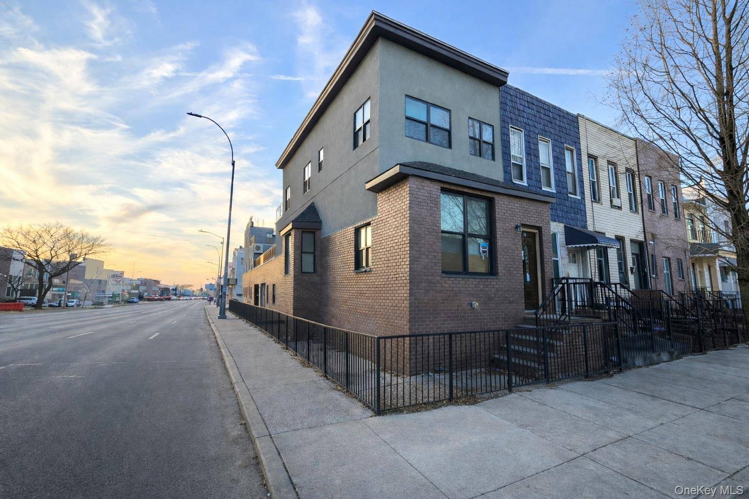 32 Radde PL, Brooklyn, NY 11233