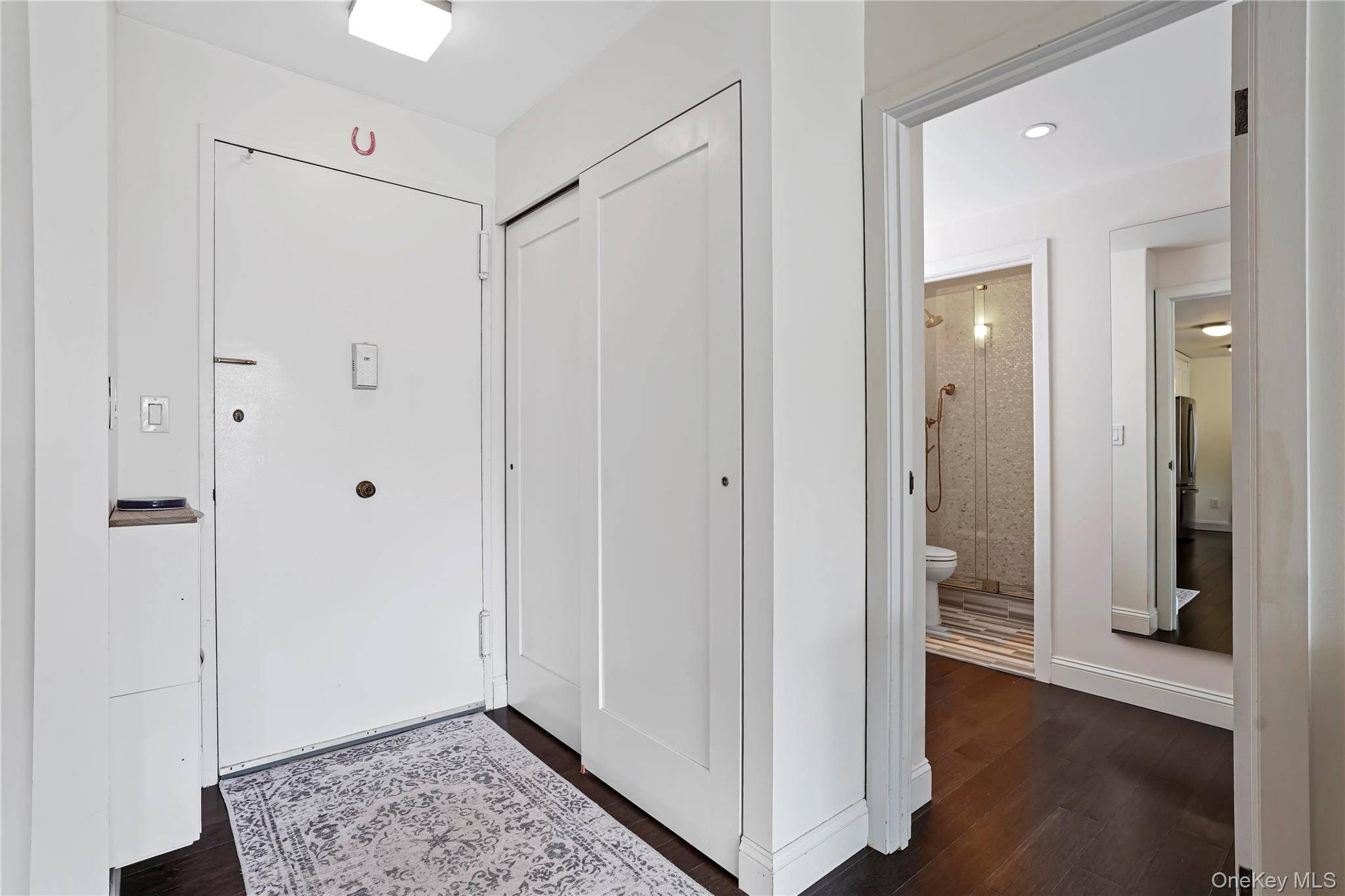 100 High Point DR #401, Hartsdale, NY 10530