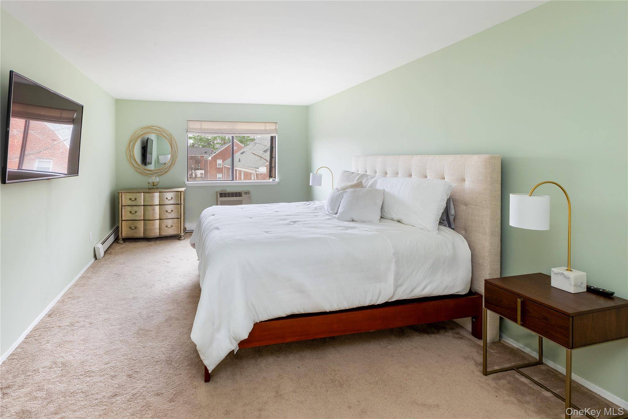 89 N Broadway #117, White Plains, NY 10603