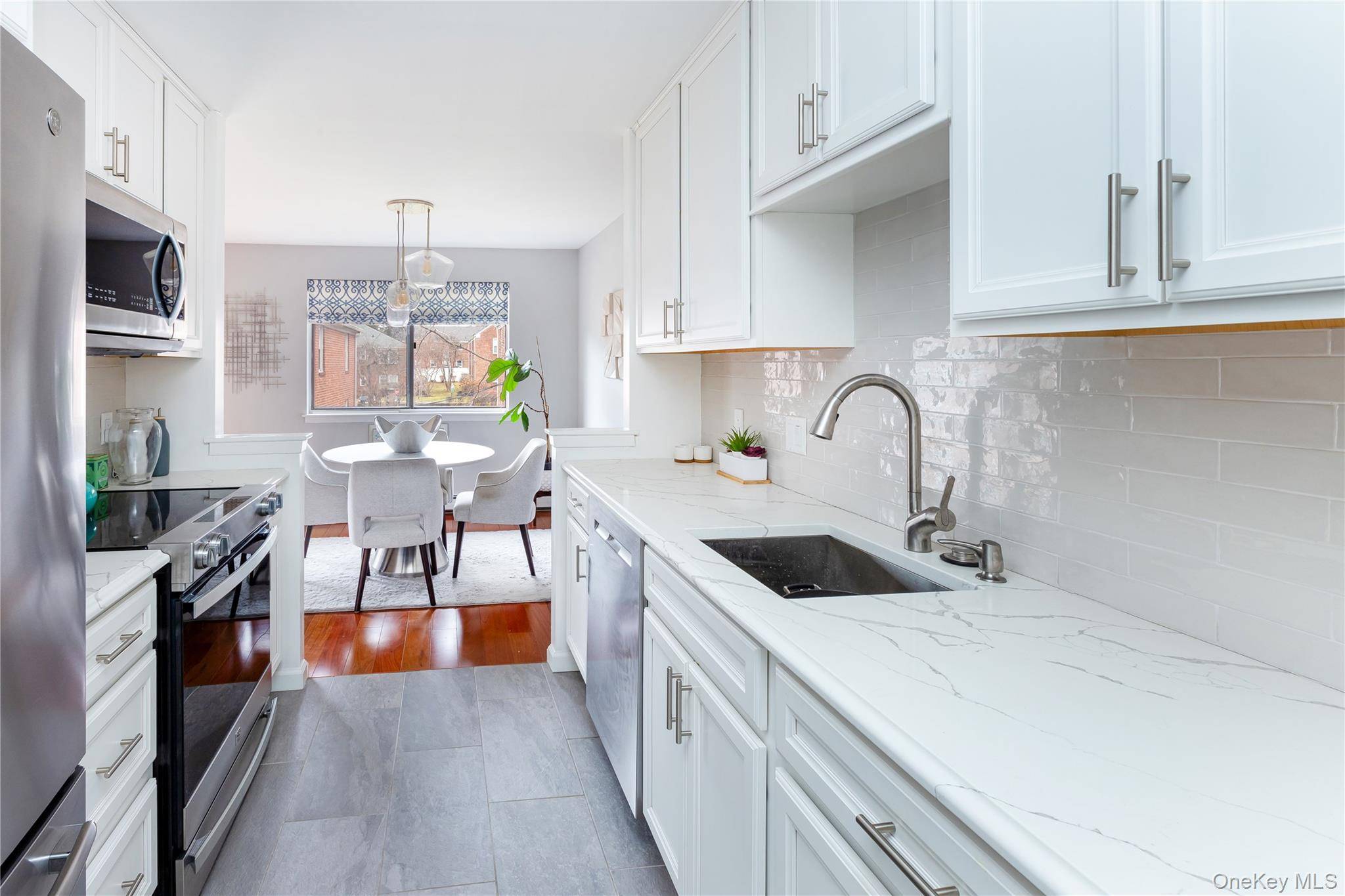 89 N Broadway #117, White Plains, NY 10603