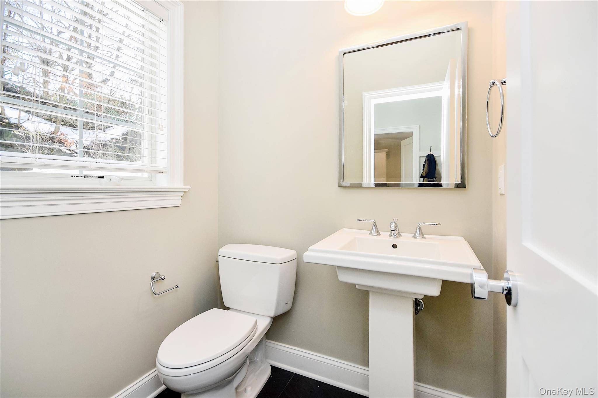 31 Cedar PL, Rye, NY 10580