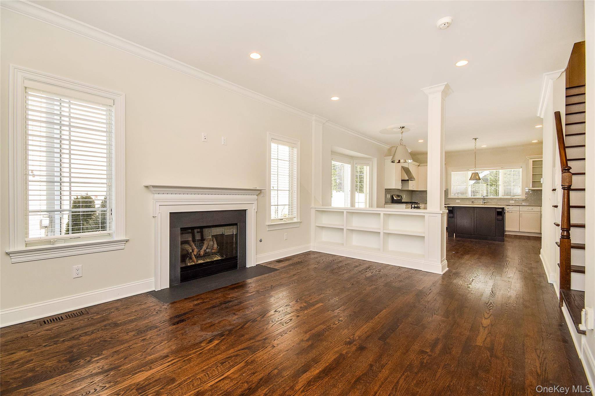 31 Cedar PL, Rye, NY 10580