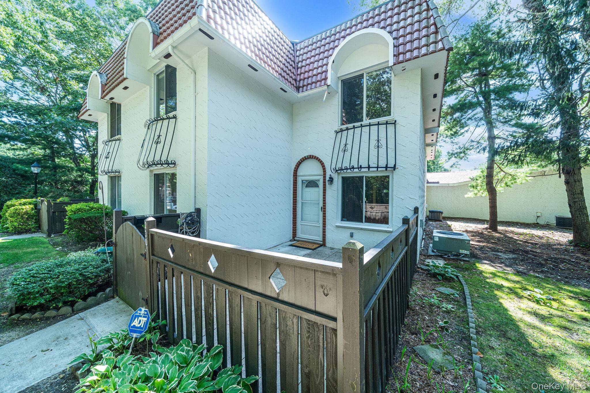 230 Birchwood RD #230, Medford, NY 11763