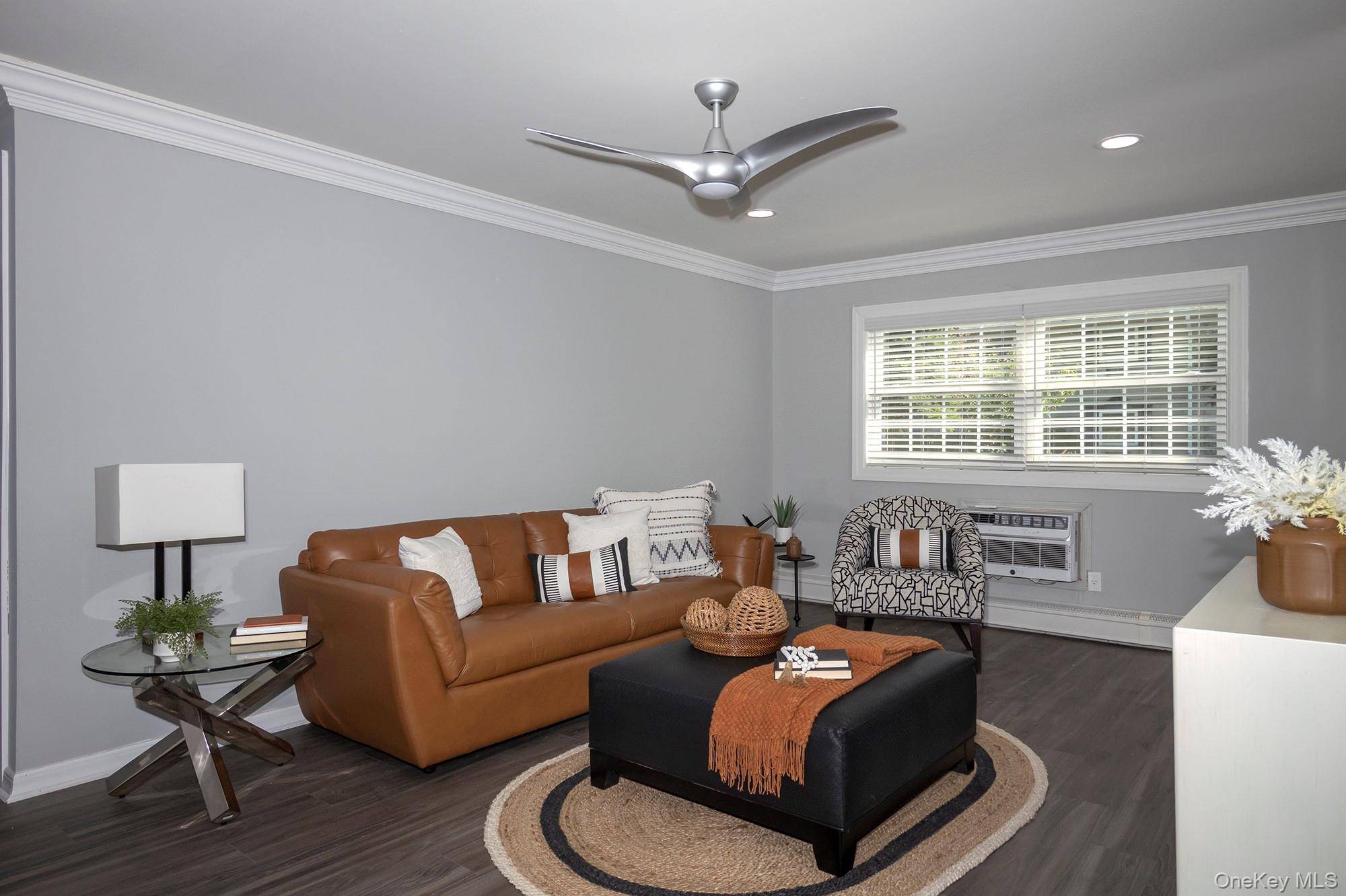 1750 W Main ST #H01, Riverhead, NY 11901