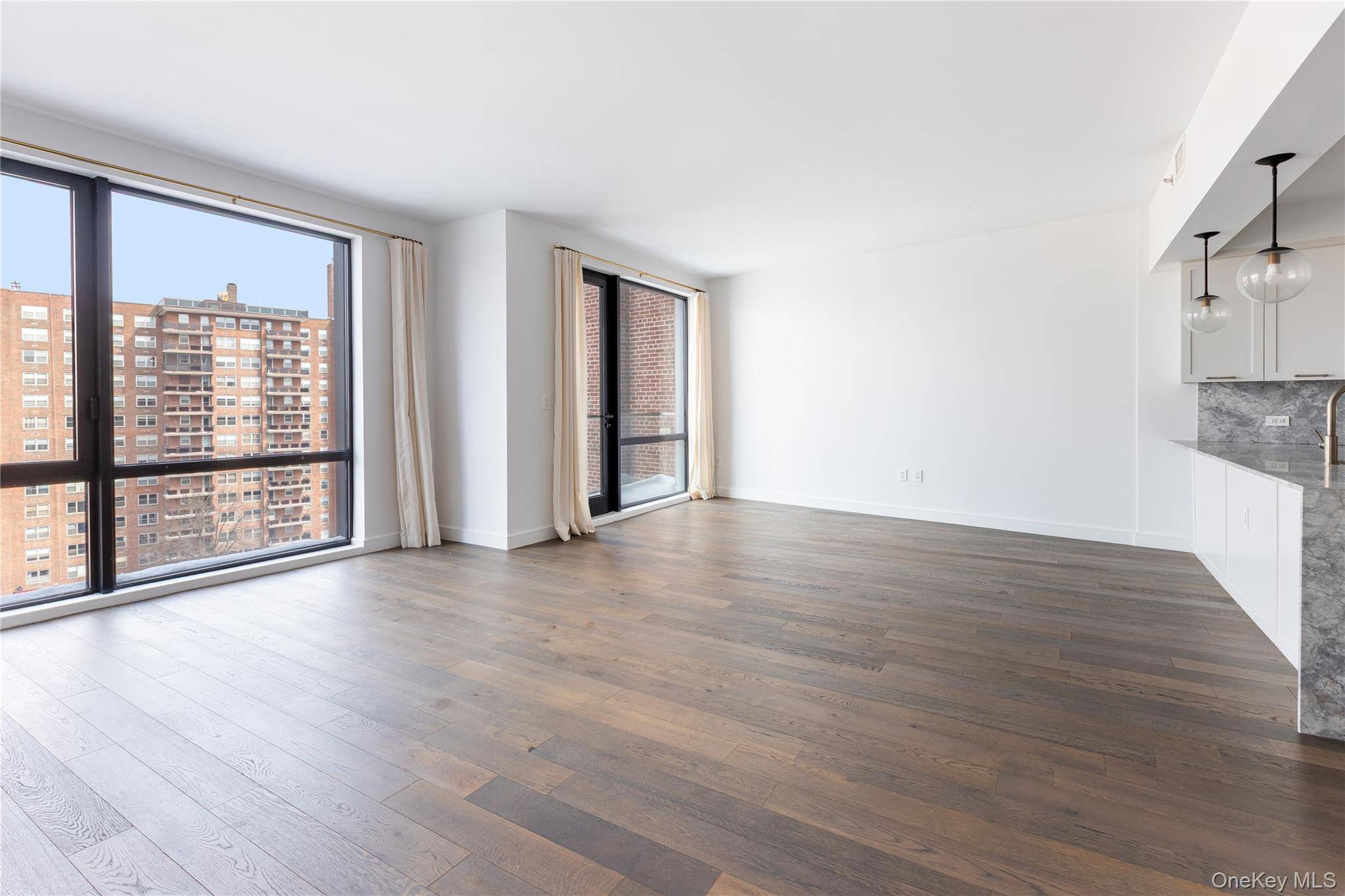 107-06 Queens BLVD #8H, Forest Hills, NY 11375