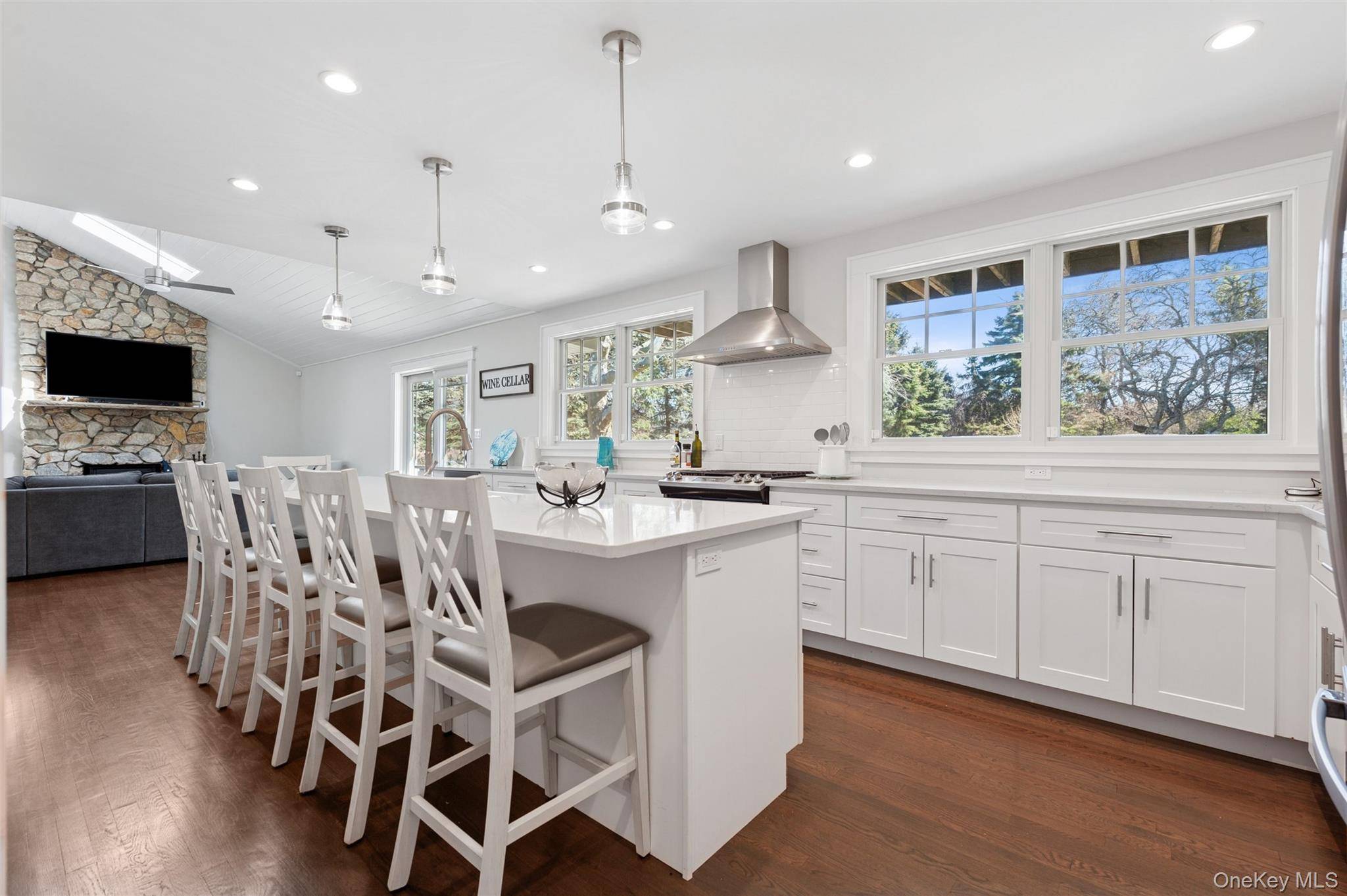 435 Old Saddle LN, Cutchogue, NY 11935
