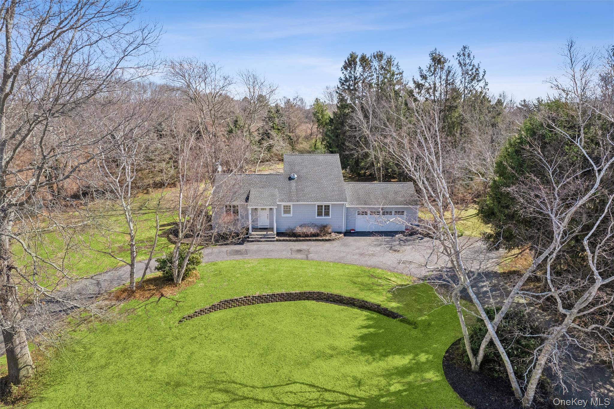 435 Old Saddle LN, Cutchogue, NY 11935