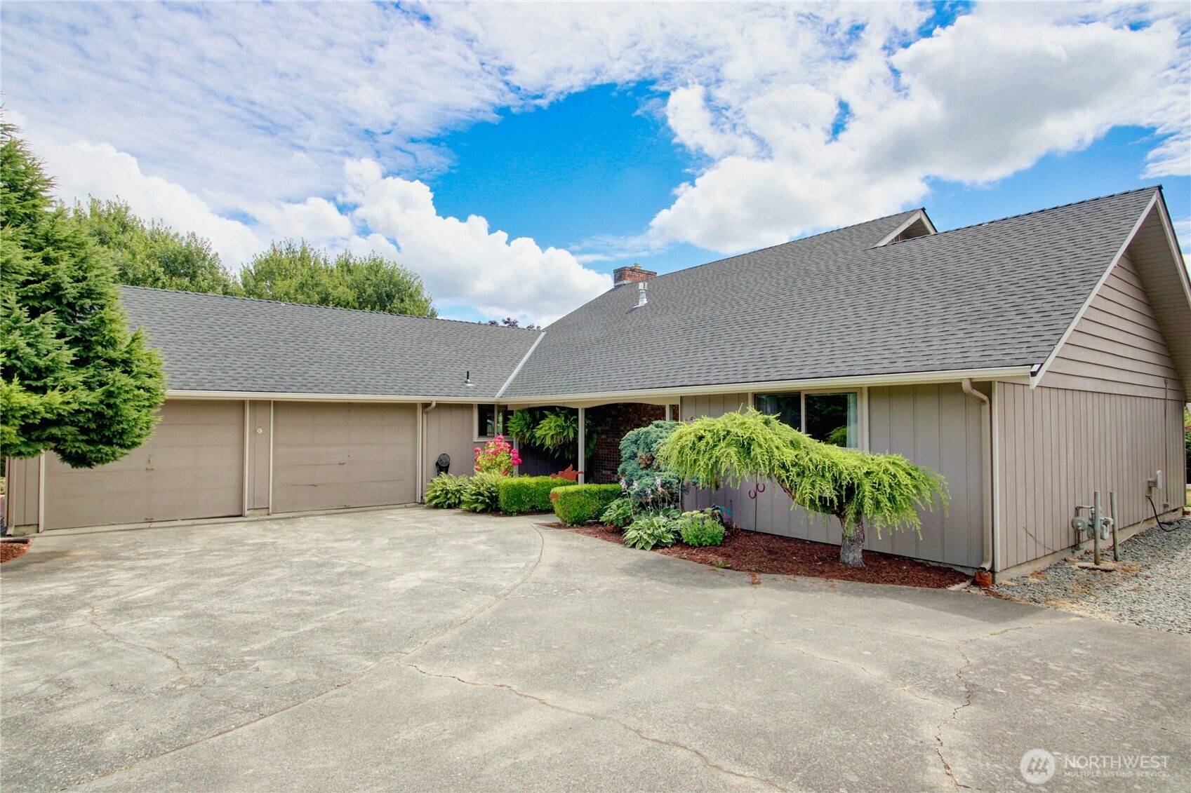 16958 Obstruction DR, Burlington, WA 98233