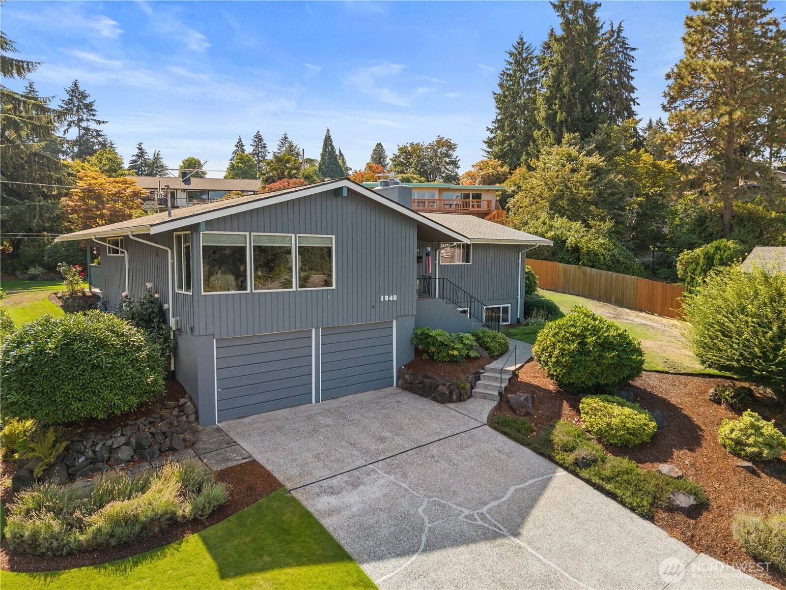 1040 Rosewood LN, Fircrest, WA 98466