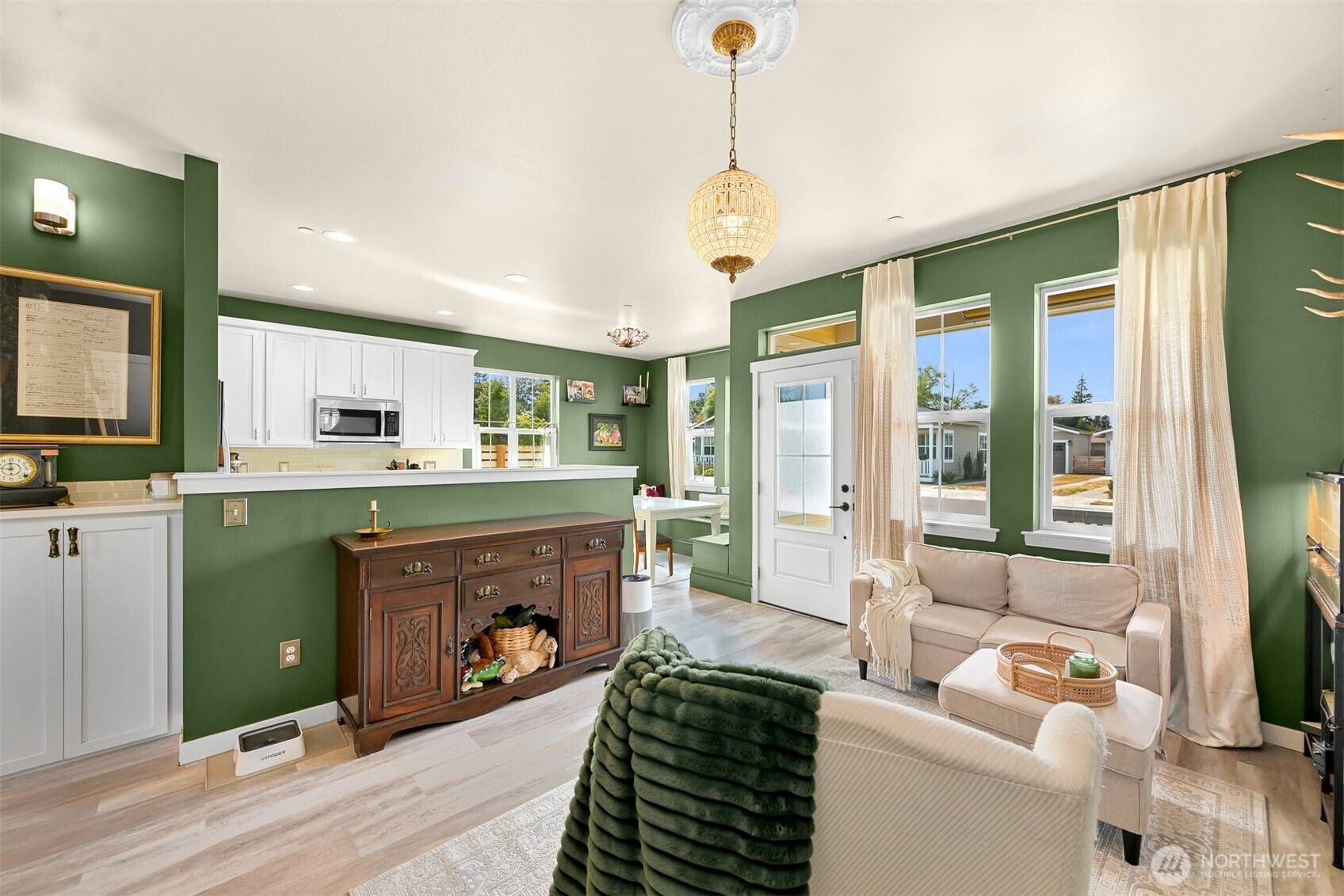 4736 Spring Brook CT, Bellingham, WA 98226