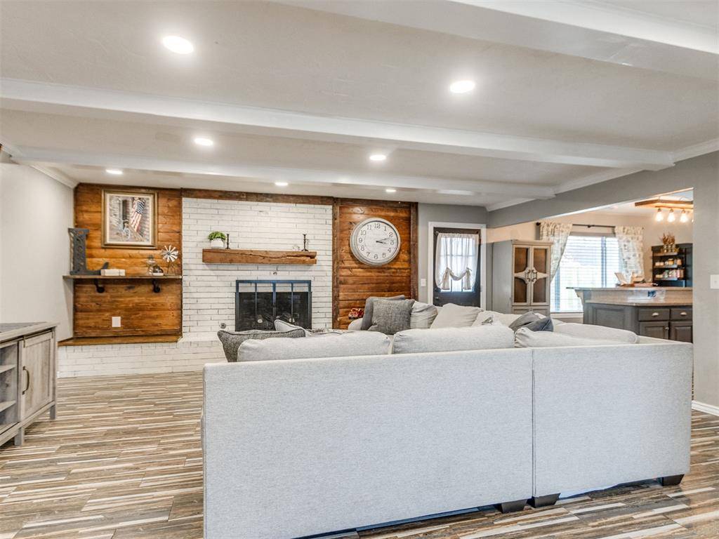11500 Carriage DR, Yukon, OK 73099