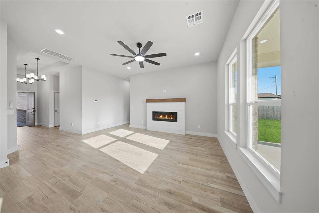 831 Virginia AVE, Newcastle, OK 73065