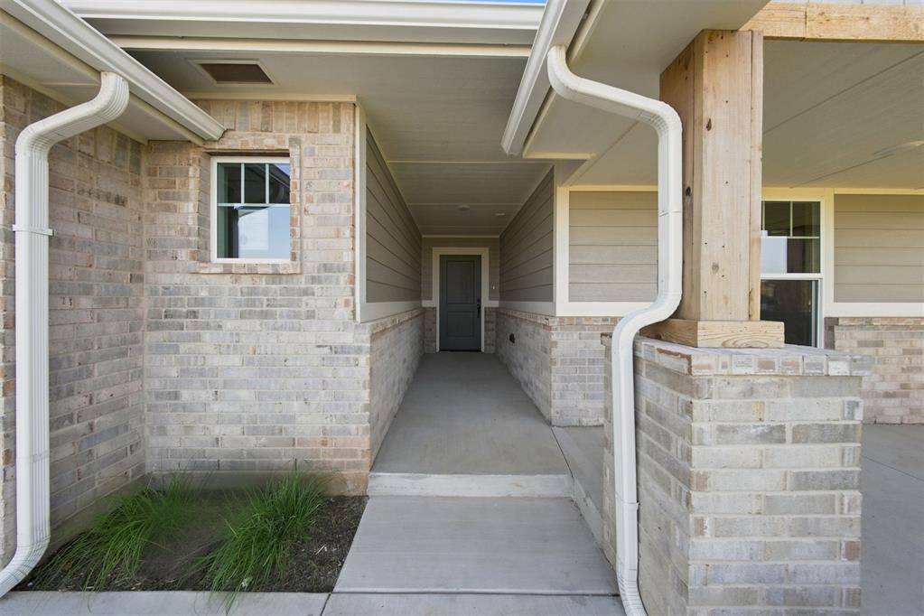 831 Virginia AVE, Newcastle, OK 73065