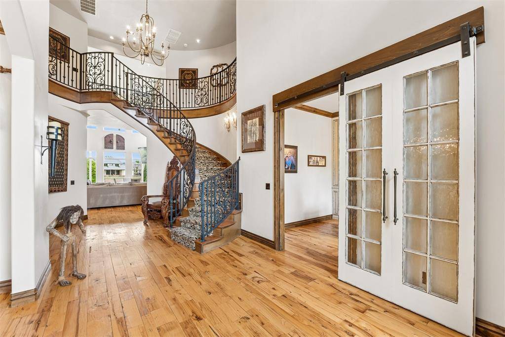4616 Lake Front DR, Edmond, OK 73034
